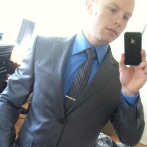 Meet your Posher, Justin